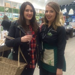 The Body Shop - Beauty blogger event with the ever-so helpful Aisling!