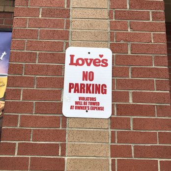 Love's Travel Stop - Gas Stations Near Me - Lambsburg, Virginia