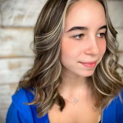 MODERN TEKNIQUES SALON - Hair by Alanna Lee. Instagram: alannalee.artistry