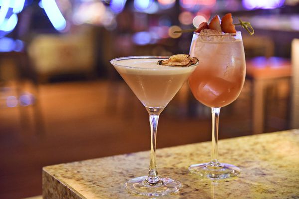 Center Bar by null