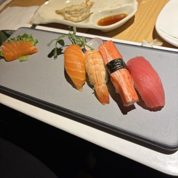 Wind Japanese & Thai - St Catharines - Salmon Sashimi, Salmon Sushi, Shrimp Sushi, Crab Sushi, Tuna Sushi - Sushi Bars Near Me - St Catharines, Ontario Wind Japanese & Thai - St Catharines - Salmon Sashimi, Salmon Sushi, Shrimp Sushi, Crab Sushi, Tuna Sushi - Sushi Bars Near Me - St Catharines, Ontario