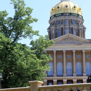Iowa State Capitol - Landmarks & Historical Buildings Near Me - Des Moines, Iowa Iowa State Capitol - Landmarks & Historical Buildings Near Me - Des Moines, Iowa