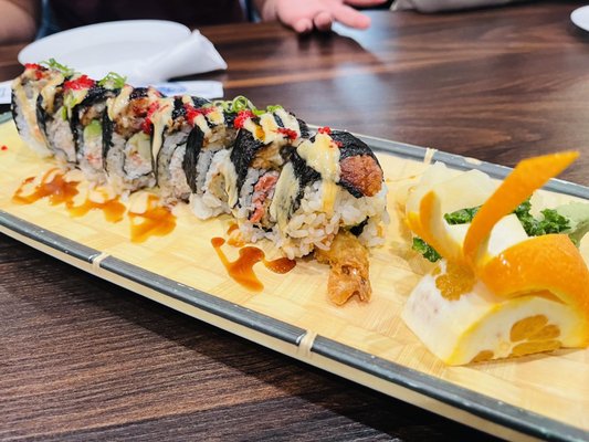 Srithai: Thai Kitchen & Sushi Bar (Emory) by null