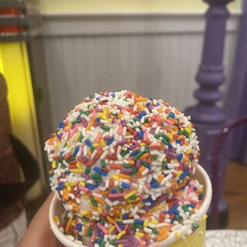 Mad Martha's Ice Cream - Oreo cream with rainbow sprinkles - Ice Cream & Frozen Yogurt Near Me - Oak Bluffs, Massachusetts Mad Martha's Ice Cream - Oreo cream with rainbow sprinkles - Ice Cream & Frozen Yogurt Near Me - Oak Bluffs, Massachusetts