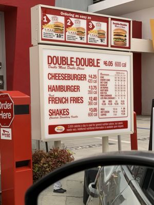 In-N-Out Burger by null