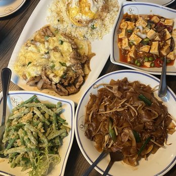 Old Town 97 - LSE fried rice Mapo tofu  Beef ho fun Stir fried green beans with salted egg - Chinese Near Me - London, XGL