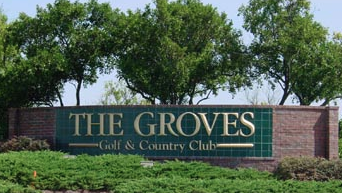 The Groves Golf and Country Club Logo