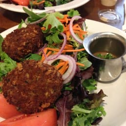 Crab Cake Salad