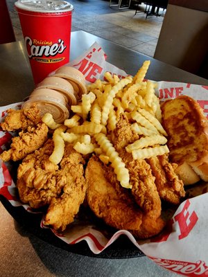 Raising Cane's Chicken Fingers by null
