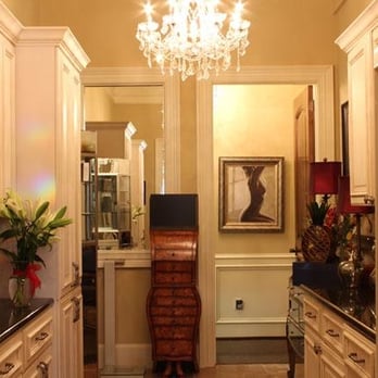 McHugh Plastic Surgery: Thomas McHugh, MD - Plastic Surgery Entryway - Plastic Surgeons Near Me - The Woodlands, Texas McHugh Plastic Surgery: Thomas McHugh, MD - Plastic Surgery Entryway - Plastic Surgeons Near Me - The Woodlands, Texas