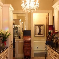 McHugh Plastic Surgery: Thomas McHugh, MD - Plastic Surgery Entryway