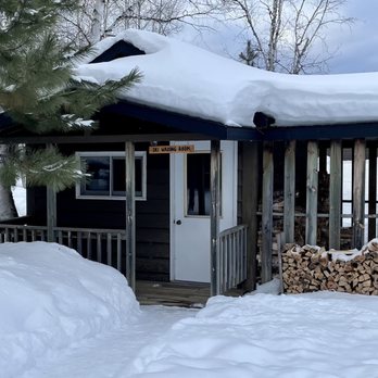 Golden Eagle Lodge / Resort - Ski wax building - Ski Resorts Near Me - Grand Marais, Minnesota Golden Eagle Lodge / Resort - Ski wax building - Ski Resorts Near Me - Grand Marais, Minnesota