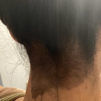 Color Lounge - Appalling root touch up, where the dye has literally run down my neck. Neither myself nor the stylist were able to remove it. - Waxing Near Me - Urban Honolulu, Hawaii Color Lounge - Appalling root touch up, where the dye has literally run down my neck. Neither myself nor the stylist were able to remove it. - Waxing Near Me - Urban Honolulu, Hawaii