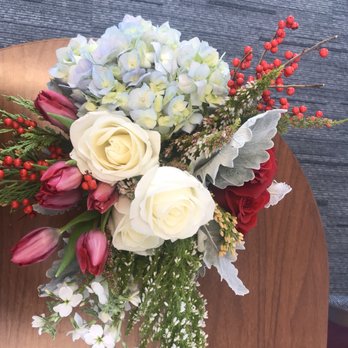 Fleurs de Moufette - Florists Near Me