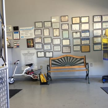 Folsom Motor Works - Inside of Folsom Motor Works - Auto Repair Near Me - Folsom, California Folsom Motor Works - Inside of Folsom Motor Works - Auto Repair Near Me - Folsom, California