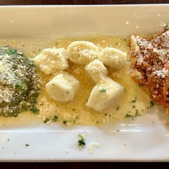 Enrigo Italian Bistro - Trio of pasta Like the Italian flag - Italian Near Me - Cary, North Carolina Enrigo Italian Bistro - Trio of pasta Like the Italian flag - Italian Near Me - Cary, North Carolina