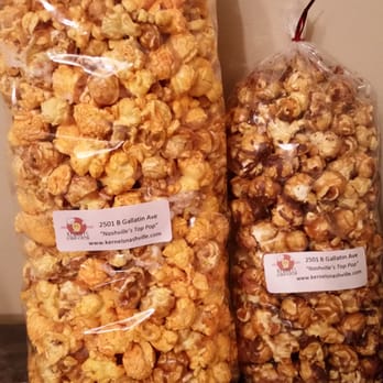 Kernels Gourmet Popcorn - Music City Mix (cinnamon, white cheddar, hot & spicy, and caramel) and Chocolate Drizzled Popcorn - Popcorn Shops Near Me - Nashville, Tennessee