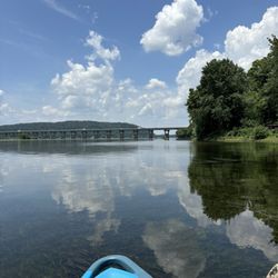 Chiques Rock Outfitters - Calm day on the river.