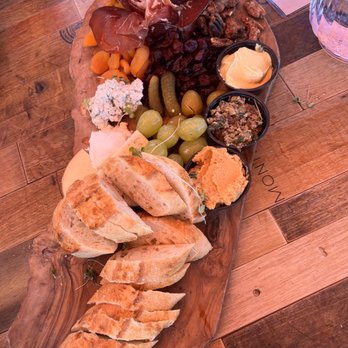 Miramonte Winery - Wineries Near Me - Temecula, California Miramonte Winery - Wineries Near Me - Temecula, California