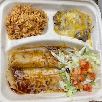 Tio's Tamales - Pork tamales plate - New Mexican Cuisine Near Me - Honolulu, Hawaii Tio's Tamales - Pork tamales plate - New Mexican Cuisine Near Me - Honolulu, Hawaii