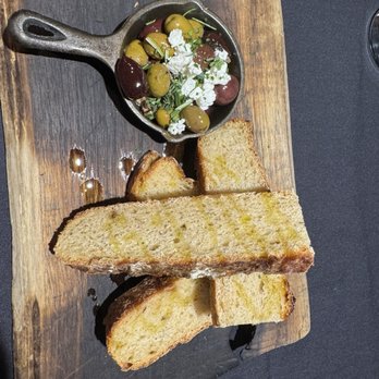 Market Table Bistro - Bread - New American Near Me - Lovettsville, Virginia Market Table Bistro - Bread - New American Near Me - Lovettsville, Virginia