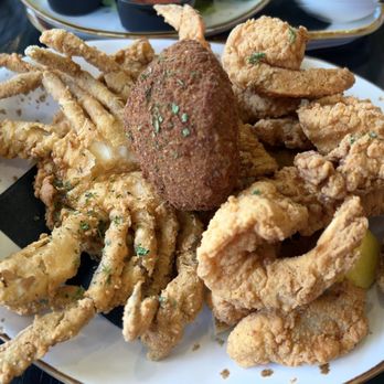 Restaurant des Familles - Seafood platter with jalapeño cheddar grits. - Cajun/Creole Near Me - Marrero, Louisiana
