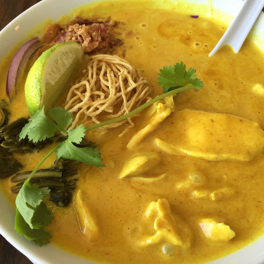 Summer Buffalo - Khao Soi (curry chicken noodle) - Thai Near Me - Burbank, California