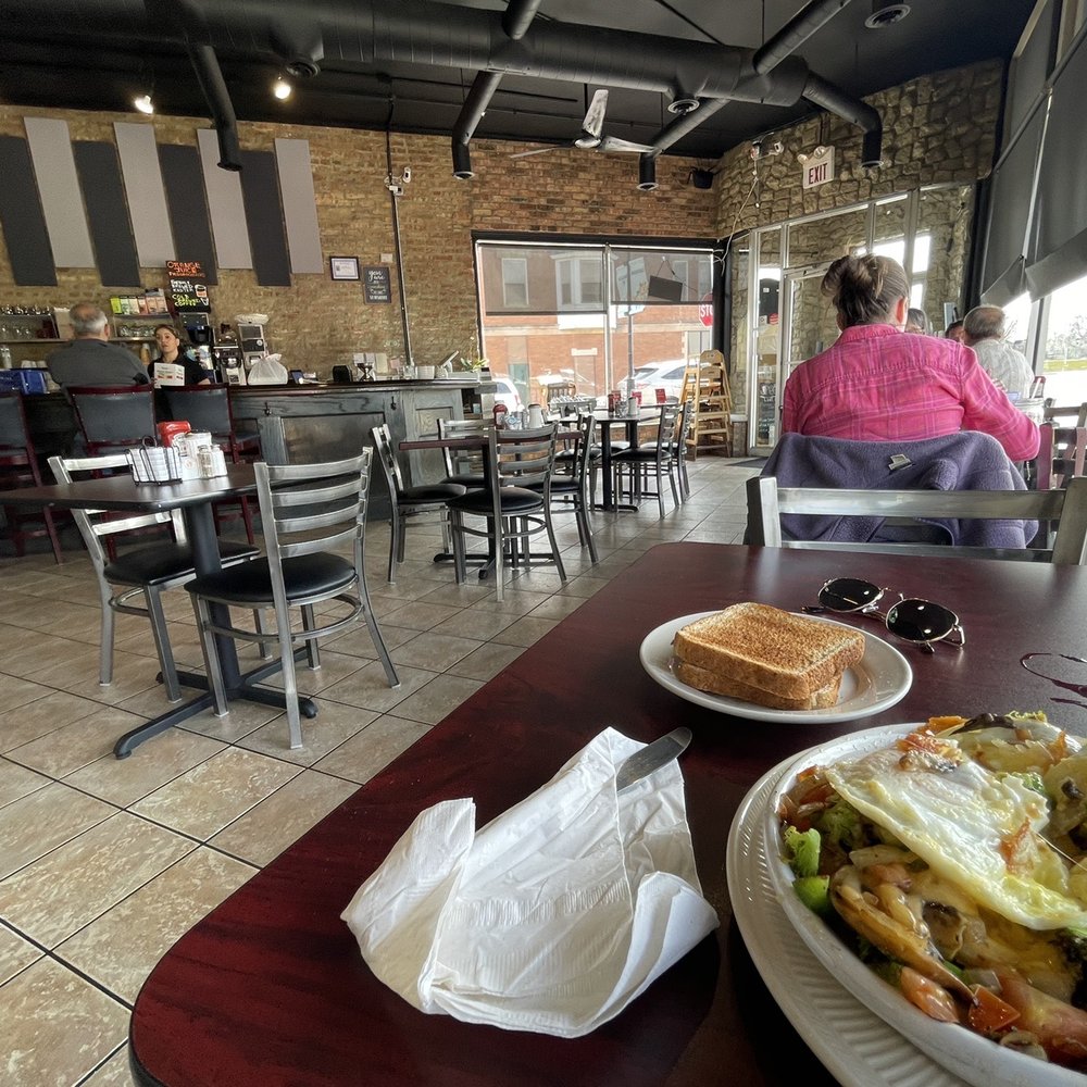 Brookfield Breakfast - Inside - Breakfast & Brunch Near Me - Brookfield, Illinois Brookfield Breakfast - Inside - Breakfast & Brunch Near Me - Brookfield, Illinois
