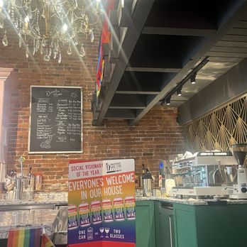Lady Yum - Pioneer Square - Coffee menu and ambience - Macarons Near Me - Seattle, Washington