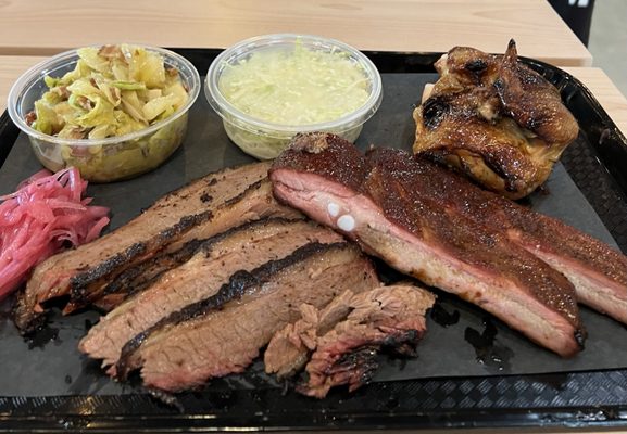 Slow & Low Smokehouse by null