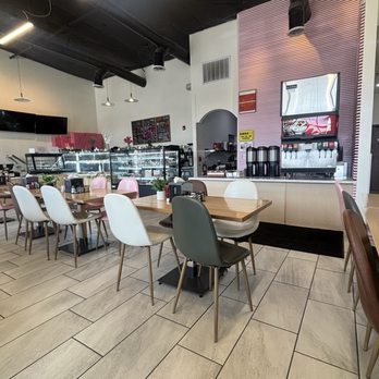 Bread & Honey - Bakeries Near Me - Bakersfield, California