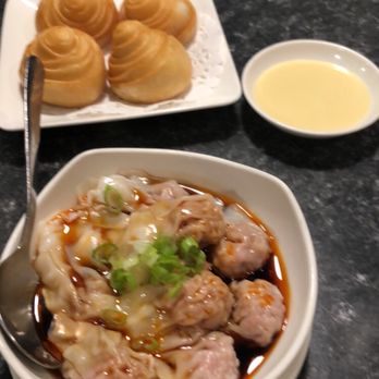 Dinesty Dumpling House - Wontons and mandou - Dim Sum Near Me - Richmond, British Columbia