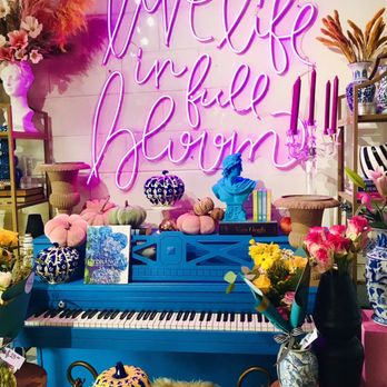 Blooming Floral Cafe - Coffee & Tea Near Me - Tampa, Florida