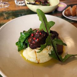 Merricks General Wine Store - Braised beef cheek with smoked mashed potato
