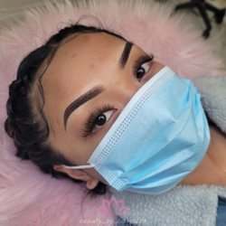 Beauty by Liana - Ombre powder brows