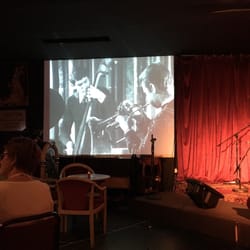 Camelot Lounge - Let's get in the mood !!! No jive talking for Joey D tonight .....