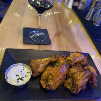 Millie's On Main - Buffalo wings - Juice Bars & Smoothies Near Me - Harrison, Maine