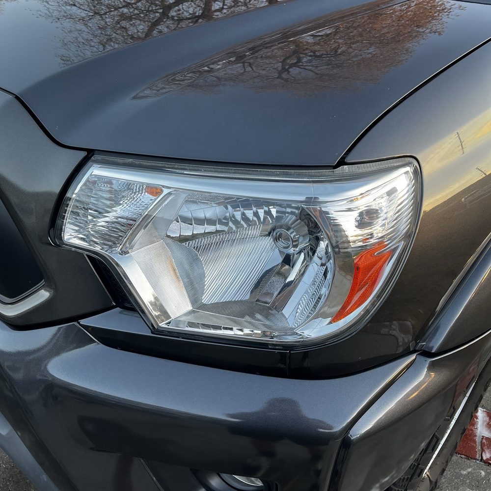 Finished Clear headlights, With less oxidation and scratches! Finished Clear headlights, With less oxidation and scratches!