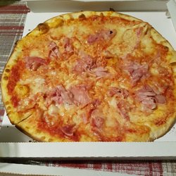 Ok Pizza - Prosciutto pizza
