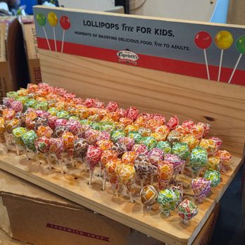 Capriotti's Sandwich Shop - Free lollipop for keiki - Sandwiches Near Me - Honolulu, Hawaii Capriotti's Sandwich Shop - Free lollipop for keiki - Sandwiches Near Me - Honolulu, Hawaii