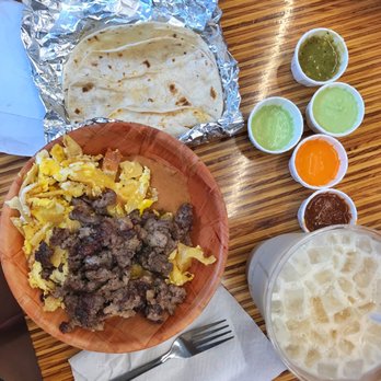 Salsa Limón - Carne asada migas - Tacos Near Me - Dallas, Texas Salsa Limón - Carne asada migas - Tacos Near Me - Dallas, Texas