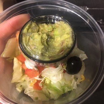 El Matador Restaurant - Fresh homemade Guacamole on salad - Mexican Near Me - Taylors, South Carolina