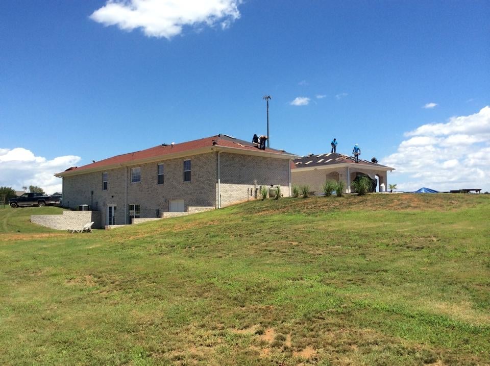 Slide of KEE Roofing