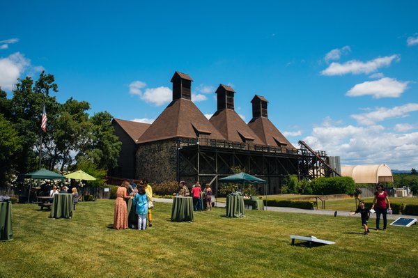 Landmark Vineyards at Hop Kiln Estate by null