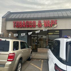 Tobacco And Vape - Front Door