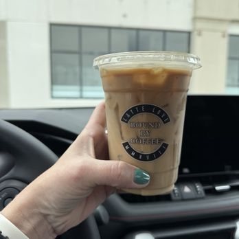 Latte Love Coffee - Snickerdoodle Iced - Coffee & Tea Near Me - Warwick, Rhode Island Latte Love Coffee - Snickerdoodle Iced - Coffee & Tea Near Me - Warwick, Rhode Island
