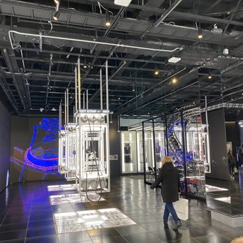 Nike House of Innovation NYC - Shoe Stores Near Me - New York, New York Nike House of Innovation NYC - Shoe Stores Near Me - New York, New York