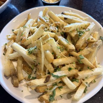 Chicken N Pickle - American Near Me - Overland Park, Kansas Chicken N Pickle - American Near Me - Overland Park, Kansas