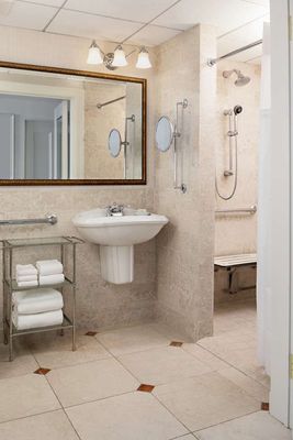 Amway Grand Plaza, Curio Collection by Hilton by null