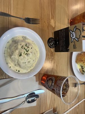 Vicious Biscuit by null